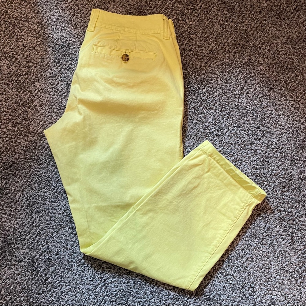 Old Navy Pixie Ankle/Crop Pants